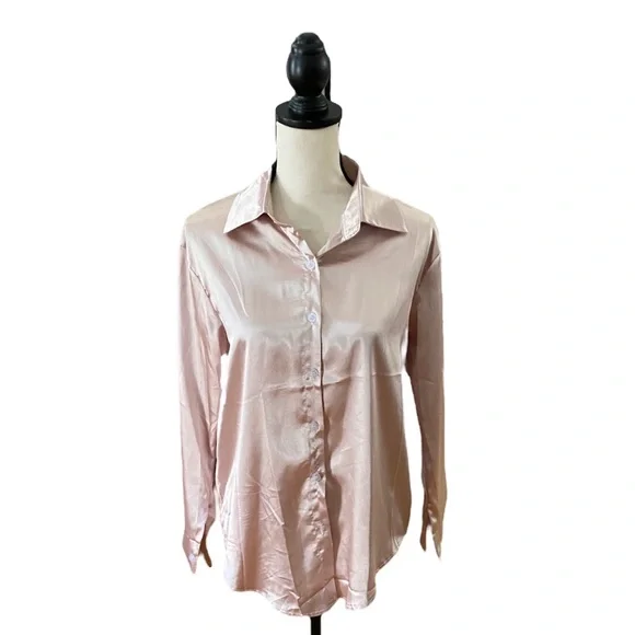 Cream Button Down Shirt with Classic Style - Picture 1 of 2